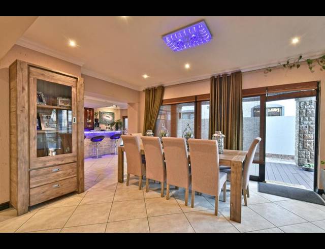 4 BEDROOM HOUSE FOR SALE IN MEYERSDAL